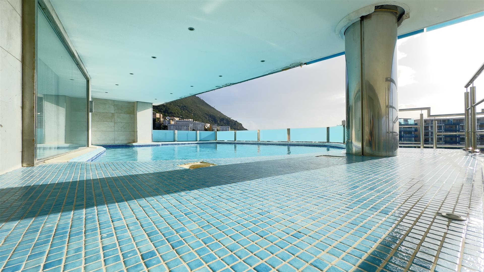 Image of Apartment - 1 Bedrooms - 1 Bathrooms for Sale in Royal Ocean Plaza-Gibraltar, Image 11